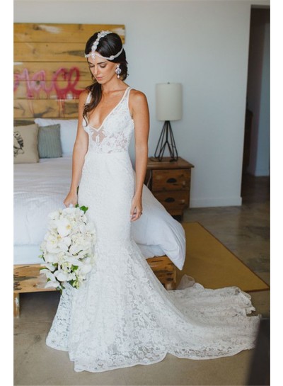 2024 New Arrival Sheath V Neck Low Lace Long Beach Wedding Dresses / Bridal Gowns