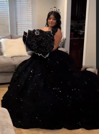 Strapless Ball Gown Black Prom Dresses 2024