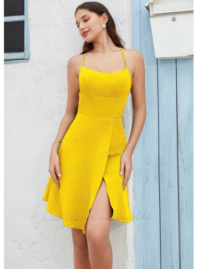 Daffodil A-line Spaghetti Straps Knee-Length Homecoming Dresses