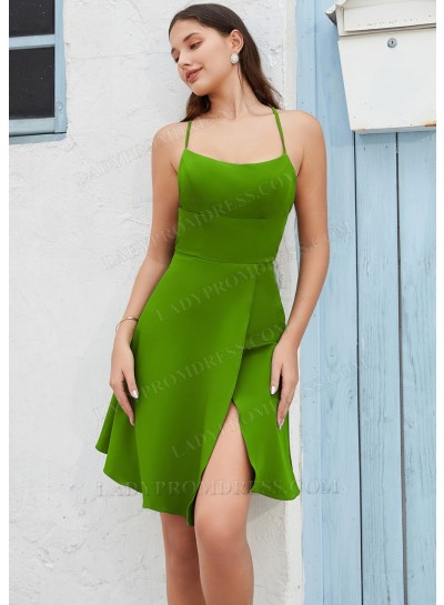 Green A-line Spaghetti Straps Knee-Length Homecoming Dresses