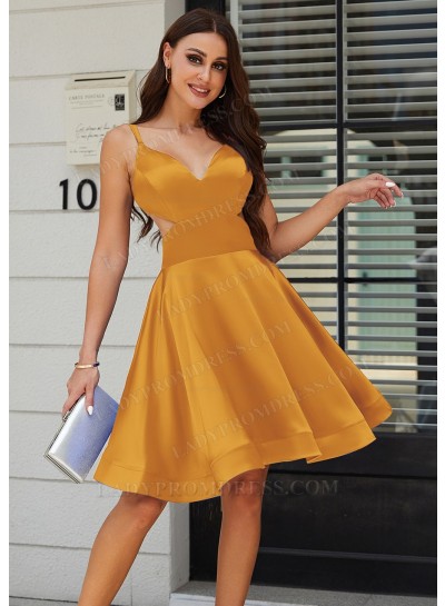 Gold A-line Princess V-neck Silk like Satin Knee-Length Sweet 16 / Homecoming Dresses