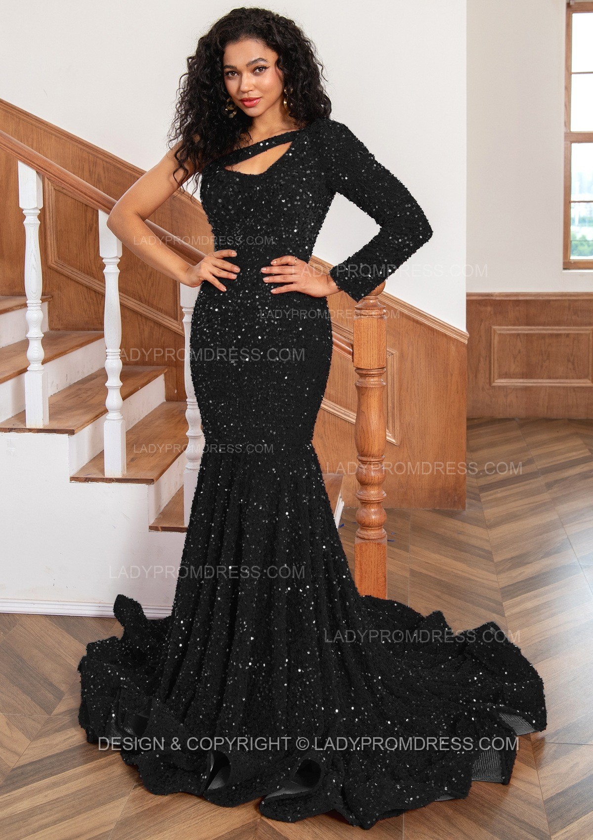 Glamorous Mermaid One-Shoulder Sequin Black Floor-Length Prom Dress main image 0