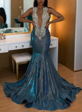 2024 Royal Blue Mermaid Long Prom Dresses With Beaded