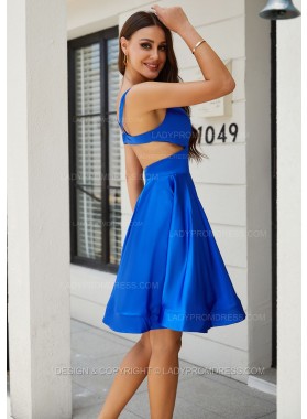 Black A-line Princess V-neck Silk like Satin Knee-Length Homecoming Dresses Back