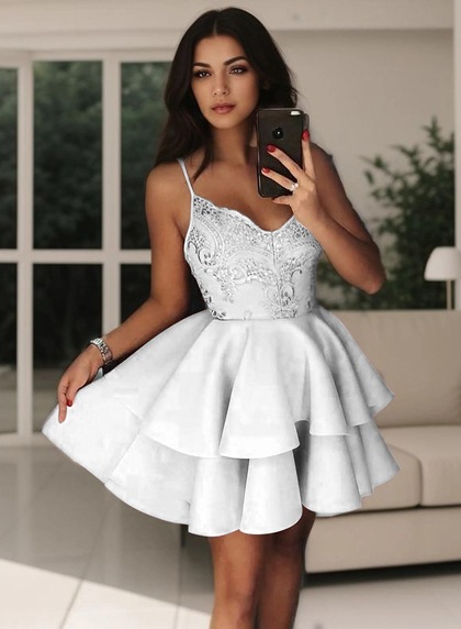 2026 Ball Gown V Neck Sleeveless Spaghetti Straps Beading Layers Cut Short/Mini Homecoming Dresses - Image 15